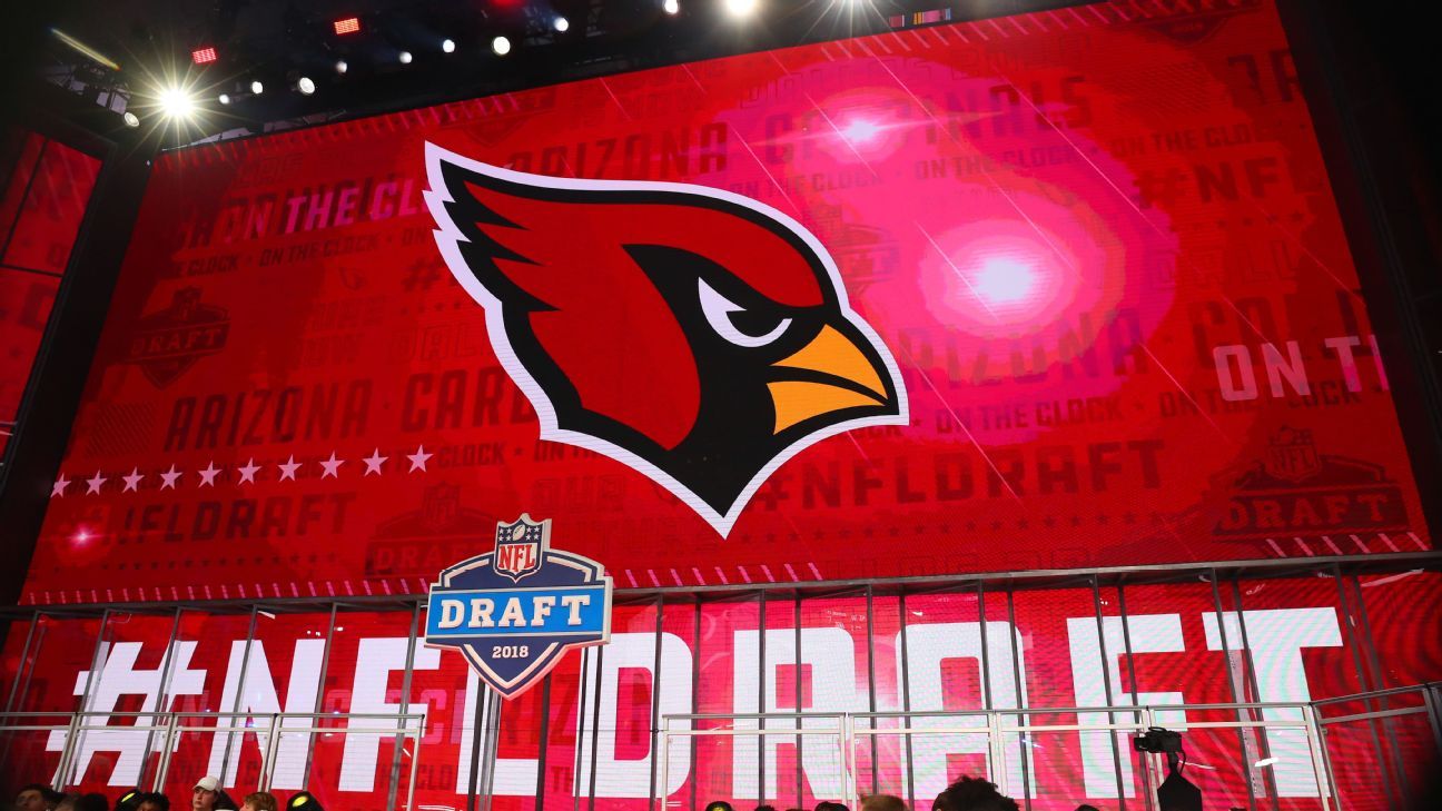 Fun88乐天堂体育官网 - NFL暂停红雀高管涉赌政策违规行为：行业自律与合规风险全解析 - Fun88乐天堂